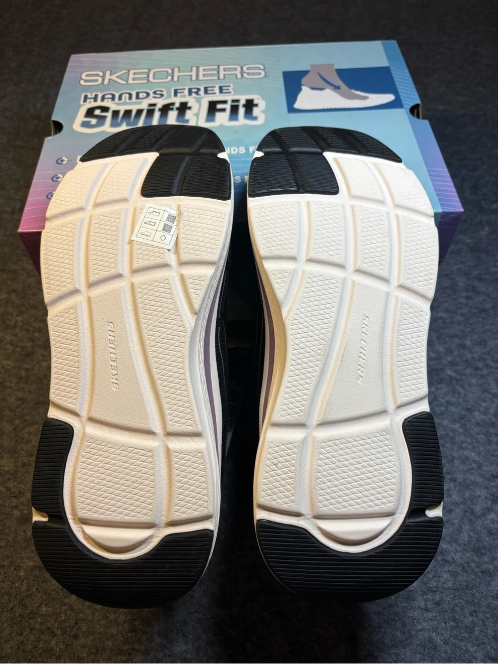 Skechers Hands Free Swift Fit Sneakers in Black and Purple Women’s Size 10